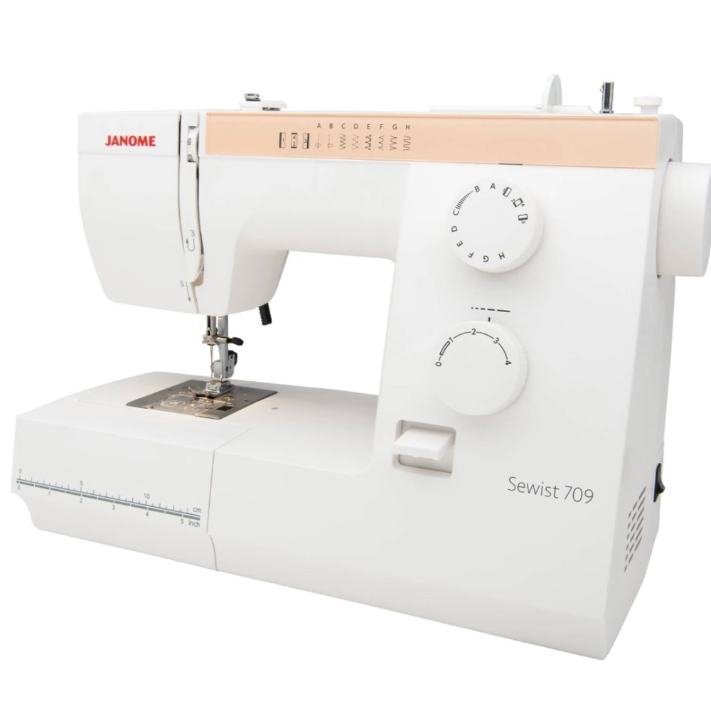Janome Sewist 725S